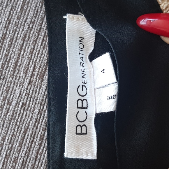 BCBGeneration Black, Ivory, Gray Sequin Shorts - Picture 4 of 6